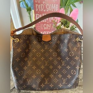 Louis Vuitton Graceful PM